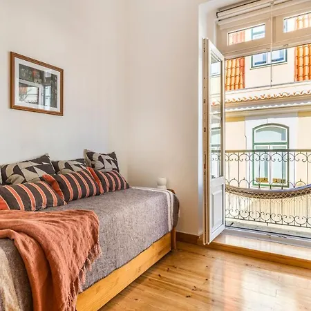 Apartment Plum Guide - The Quintet Lisbon